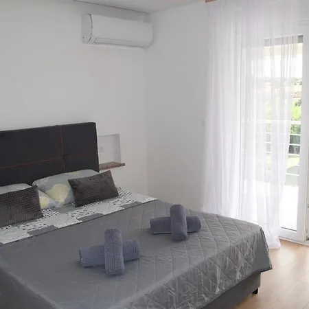 House Mara Kovacic